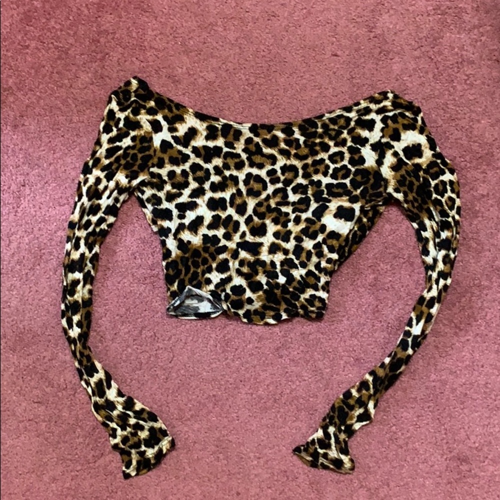 Leopard crop top